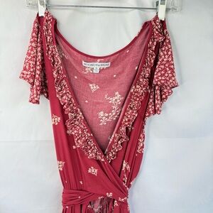Beyond The Radar Women's XL Red Floral High Low Wrap Dress w/Flutter Sleeves EUC